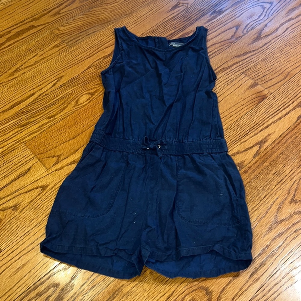 Vince Womanโs Navy Romper Size XL